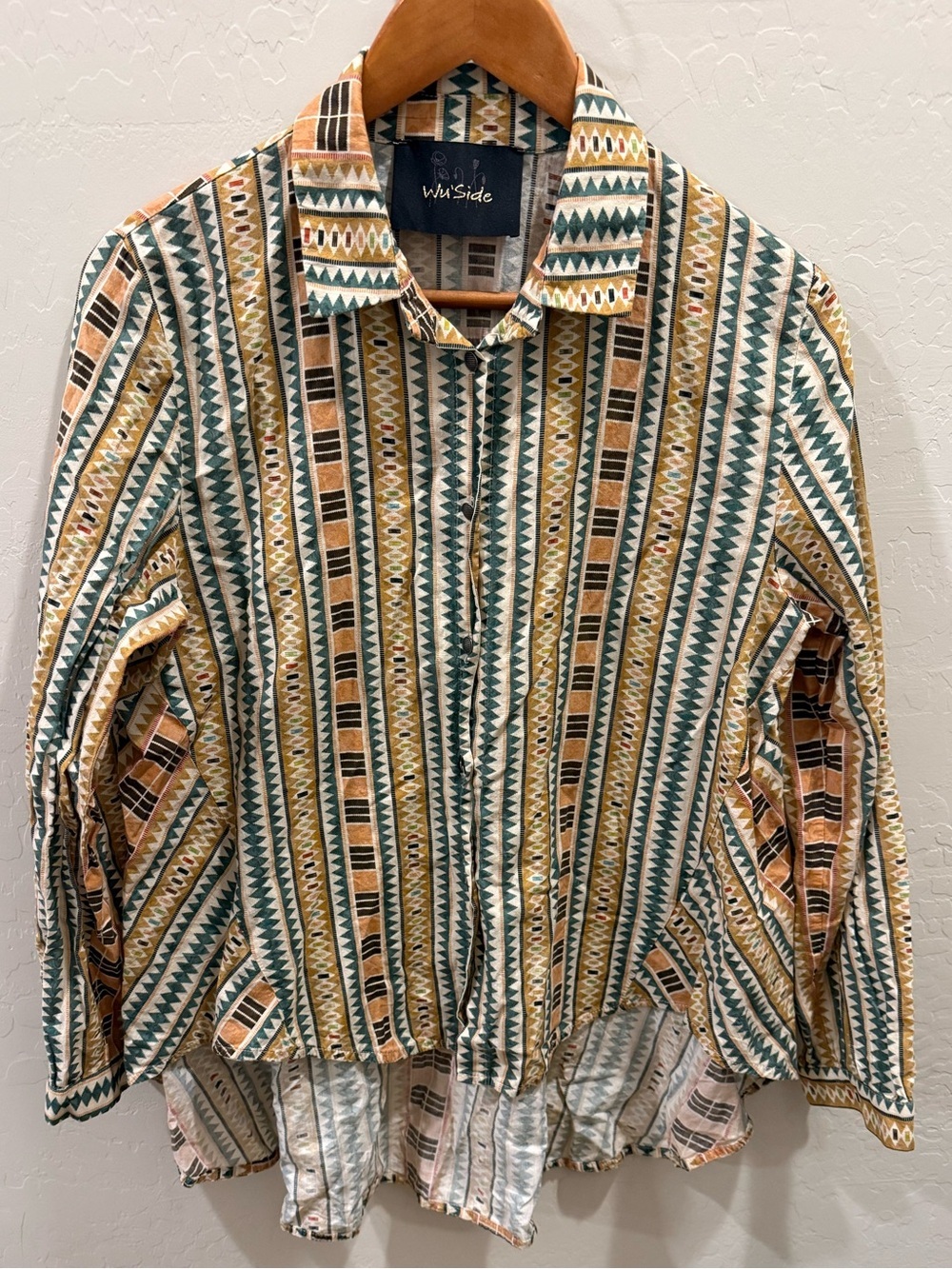 Wu'Side Southwest Tribal Geometric Print High-Low Blouse - No Size